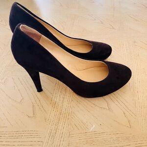 Elegant Black Suede Women's Heels